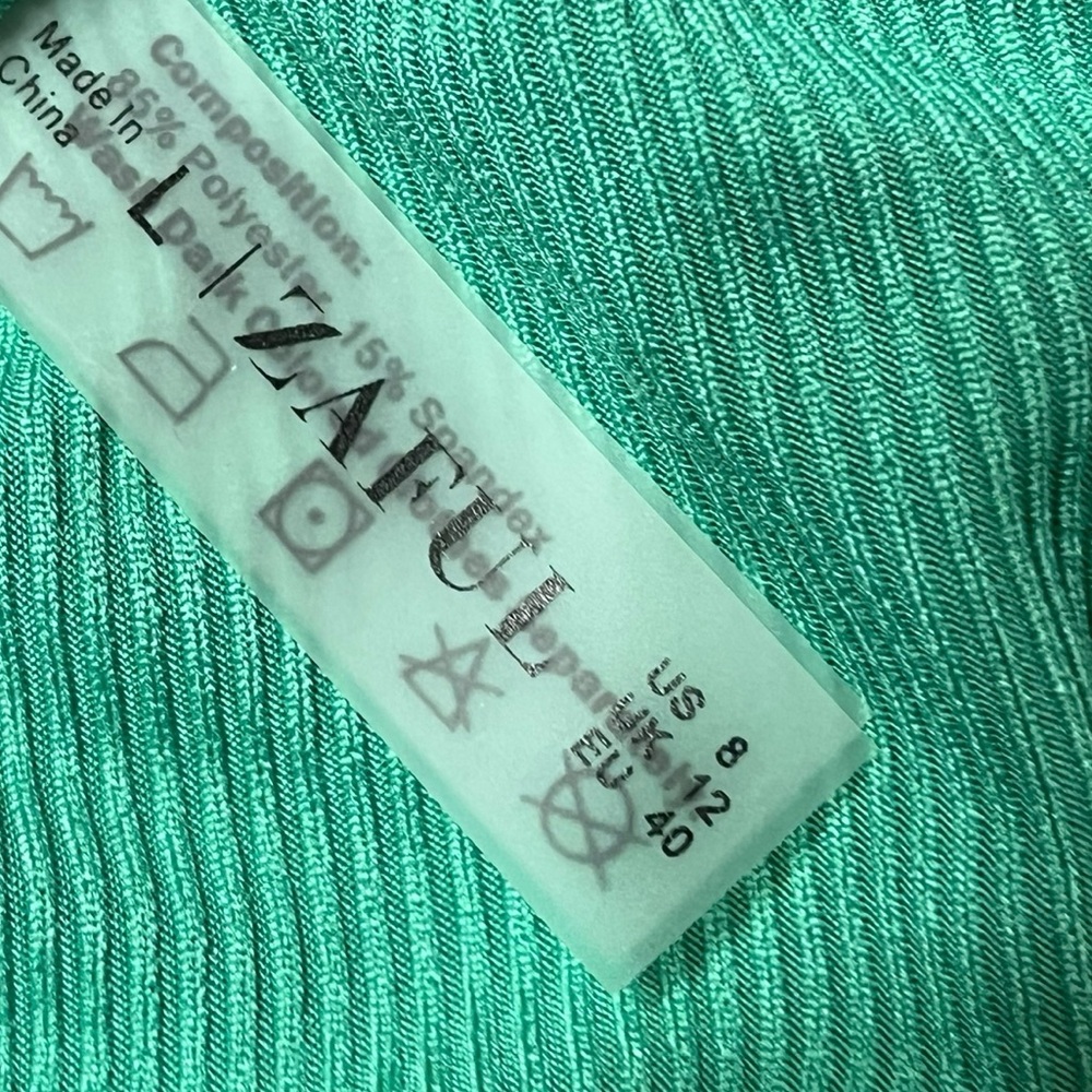 NWT Zaful Green Ribbed Woman’s Bikini - Size 8 - Picture 3 of 6